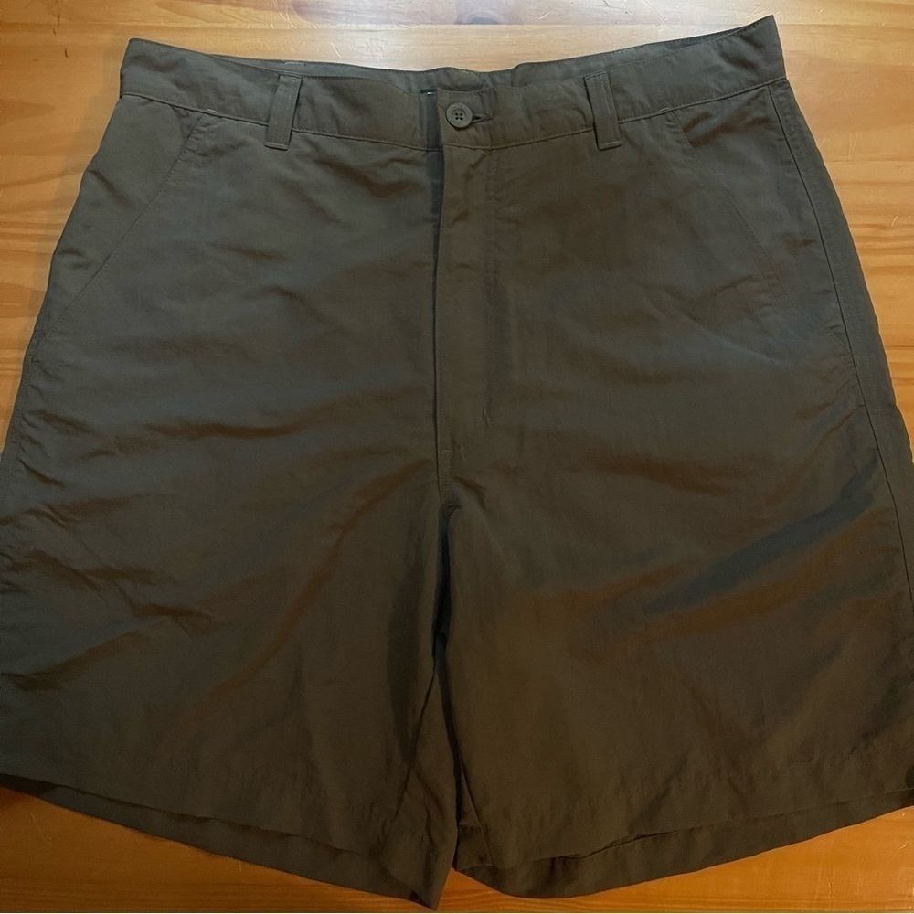 Royal Robbins Mens Hiking Short Nylon Hybrid Quick Dry Flat Front sz 34